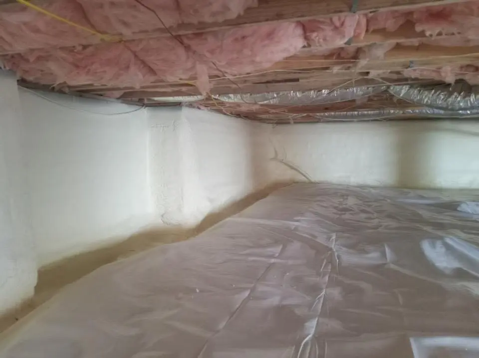 Crawl space encapsulation with closed-cell spray foam for Attic Insulation in Walnut Ridge