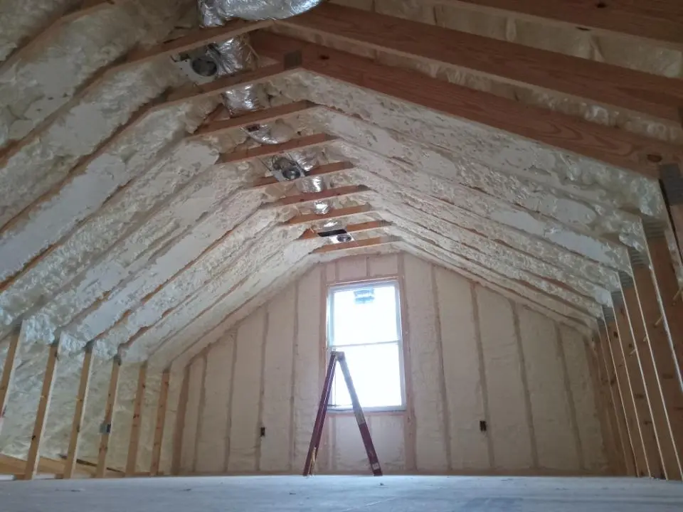 Spray foam roofing application for Crawl Space Insulation project in Walnut Ridge